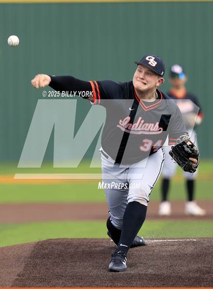 Thumbnail 1 in Grand Saline vs Farmersville photogallery.