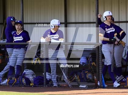 Thumbnail 2 in Grand Saline vs Farmersville photogallery.