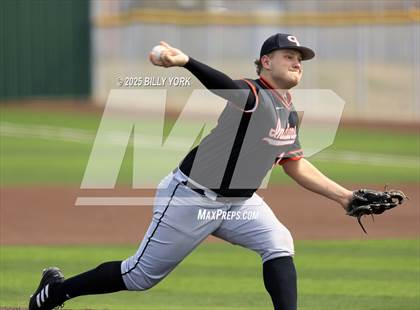 Thumbnail 3 in Grand Saline vs Farmersville photogallery.