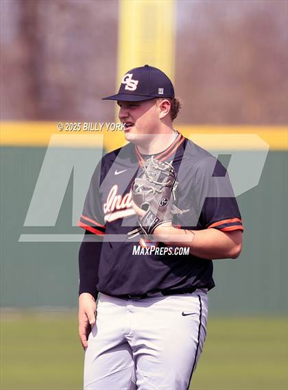 Thumbnail 2 in Grand Saline vs Farmersville photogallery.