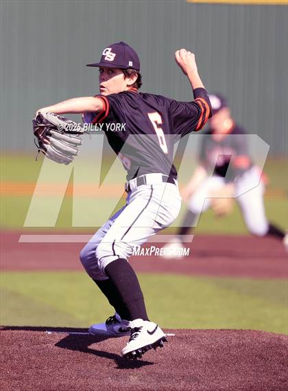 Thumbnail 1 in Grand Saline vs Farmersville photogallery.