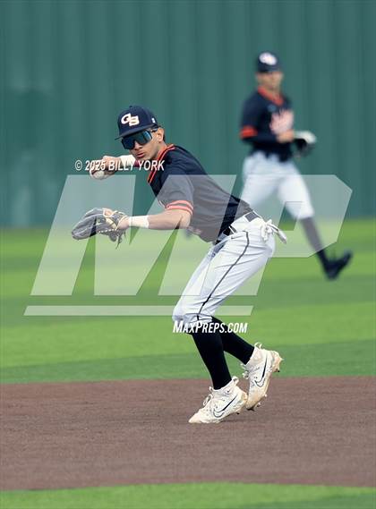 Thumbnail 3 in Grand Saline vs Farmersville photogallery.