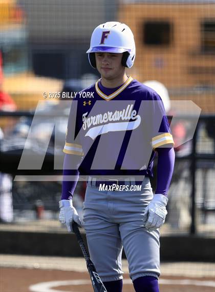 Thumbnail 1 in Grand Saline vs Farmersville photogallery.