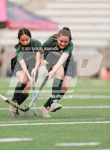 Thumbnail 1 in  Bonita @ Harvard-Westlake photogallery.
