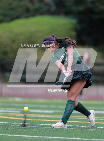 Thumbnail 2 in  Bonita @ Harvard-Westlake photogallery.