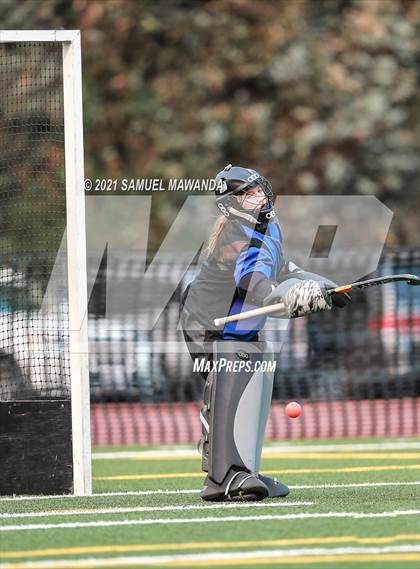 Thumbnail 2 in  Bonita @ Harvard-Westlake photogallery.