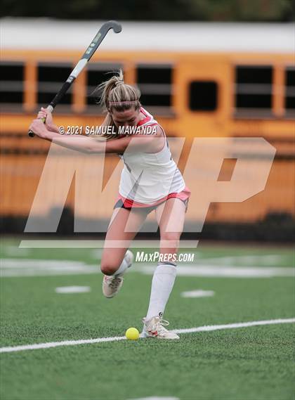 Thumbnail 1 in  Bonita @ Harvard-Westlake photogallery.