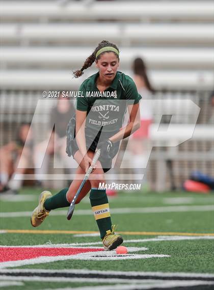 Thumbnail 1 in  Bonita @ Harvard-Westlake photogallery.