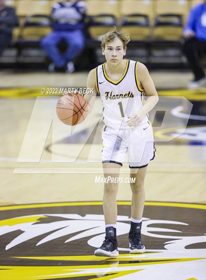 Thumbnail 1 in Park Hills Central vs Fulton (Norm Stewart Classic) photogallery.