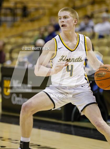 Thumbnail 2 in Park Hills Central vs Fulton (Norm Stewart Classic) photogallery.