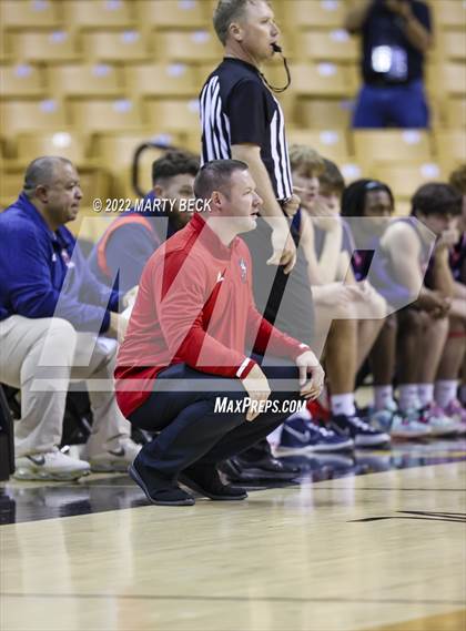 Thumbnail 3 in Park Hills Central vs Fulton (Norm Stewart Classic) photogallery.