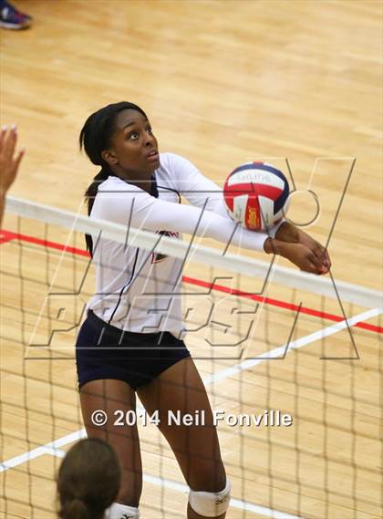 Thumbnail 1 in Flower Mound vs. Allen (Texas Open) photogallery.