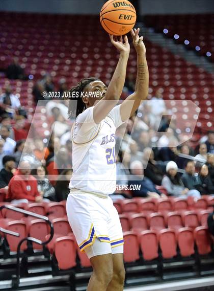 Thumbnail 3 in Durango vs Liberty (NIAA 5A State Finals) photogallery.