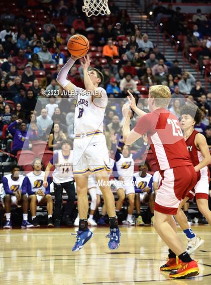 Thumbnail 2 in Durango vs Liberty (NIAA 5A State Finals) photogallery.