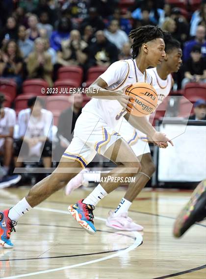 Thumbnail 1 in Durango vs Liberty (NIAA 5A State Finals) photogallery.