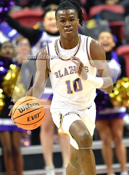 Thumbnail 1 in Durango vs Liberty (NIAA 5A State Finals) photogallery.