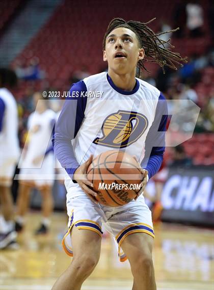 Thumbnail 2 in Durango vs Liberty (NIAA 5A State Finals) photogallery.