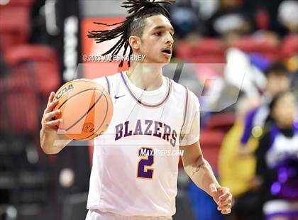 Thumbnail 1 in Durango vs Liberty (NIAA 5A State Finals) photogallery.