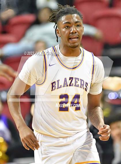 Thumbnail 3 in Durango vs Liberty (NIAA 5A State Finals) photogallery.