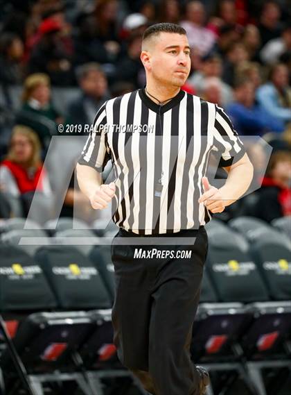 Thumbnail 2 in Jesuit vs. Davis (@Golden 1 Arena) photogallery.