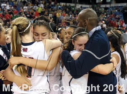 Thumbnail 1 in Santa Barbara vs. Modesto Christian (CIF State D3 Final) photogallery.