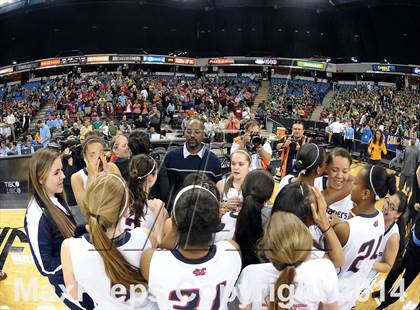 Thumbnail 3 in Santa Barbara vs. Modesto Christian (CIF State D3 Final) photogallery.