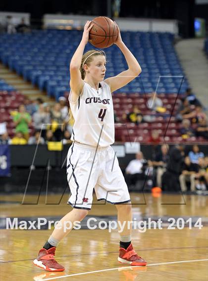 Thumbnail 1 in Santa Barbara vs. Modesto Christian (CIF State D3 Final) photogallery.