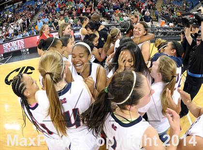 Thumbnail 2 in Santa Barbara vs. Modesto Christian (CIF State D3 Final) photogallery.