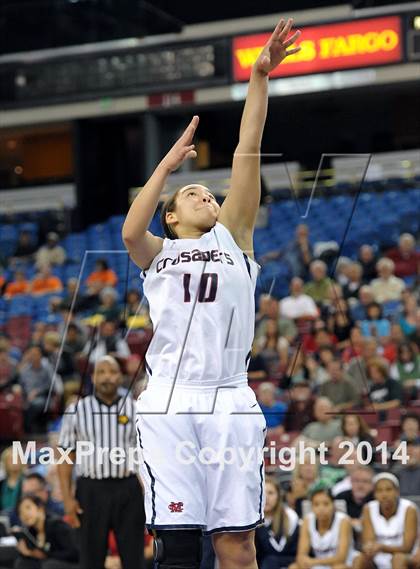 Thumbnail 2 in Santa Barbara vs. Modesto Christian (CIF State D3 Final) photogallery.