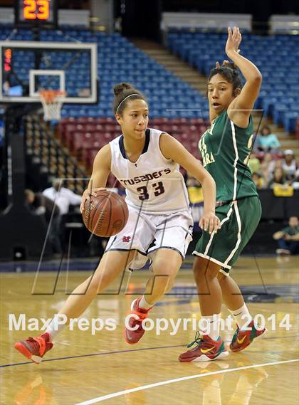 Thumbnail 2 in Santa Barbara vs. Modesto Christian (CIF State D3 Final) photogallery.