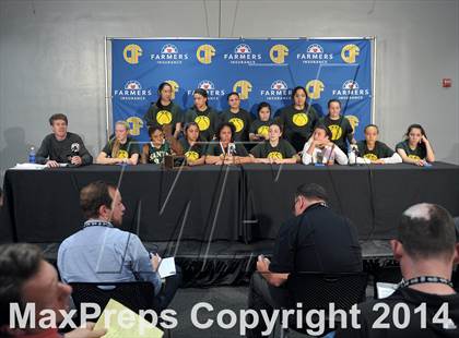 Thumbnail 1 in Santa Barbara vs. Modesto Christian (CIF State D3 Final) photogallery.