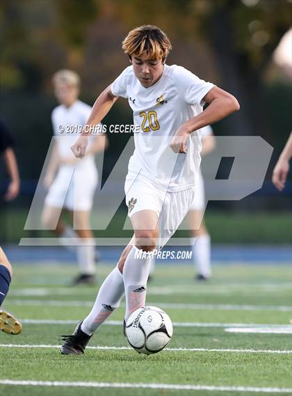 Thumbnail 2 in Sutherland vs. Honeoye Falls-Lima (Section 5 Class A2 Semifinal) photogallery.