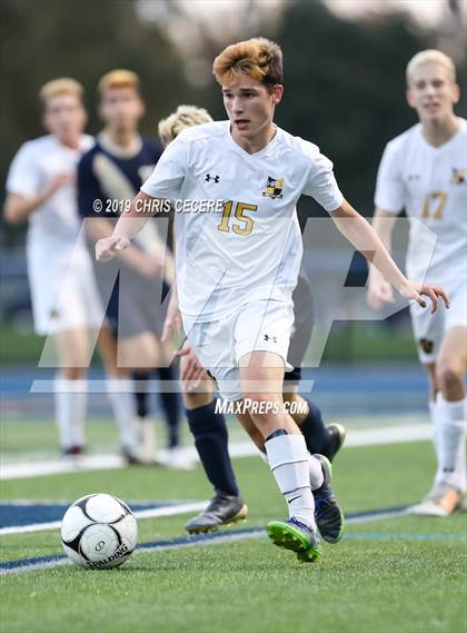 Thumbnail 3 in Sutherland vs. Honeoye Falls-Lima (Section 5 Class A2 Semifinal) photogallery.