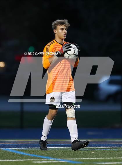 Thumbnail 3 in Sutherland vs. Honeoye Falls-Lima (Section 5 Class A2 Semifinal) photogallery.