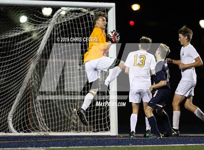 Thumbnail 1 in Sutherland vs. Honeoye Falls-Lima (Section 5 Class A2 Semifinal) photogallery.
