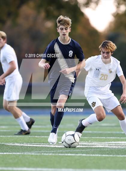 Thumbnail 3 in Sutherland vs. Honeoye Falls-Lima (Section 5 Class A2 Semifinal) photogallery.