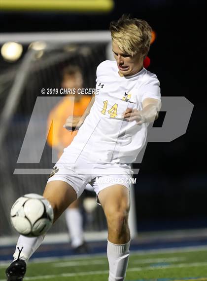 Thumbnail 1 in Sutherland vs. Honeoye Falls-Lima (Section 5 Class A2 Semifinal) photogallery.