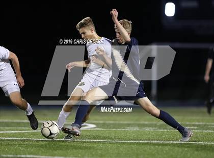 Thumbnail 3 in Sutherland vs. Honeoye Falls-Lima (Section 5 Class A2 Semifinal) photogallery.