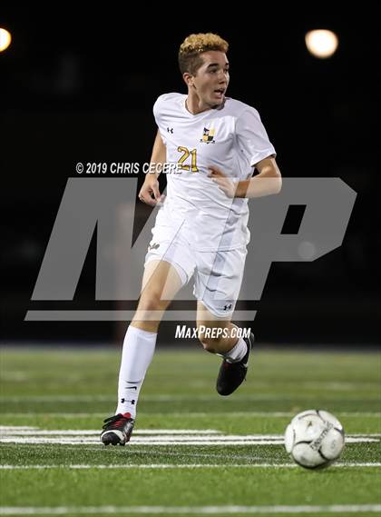 Thumbnail 3 in Sutherland vs. Honeoye Falls-Lima (Section 5 Class A2 Semifinal) photogallery.