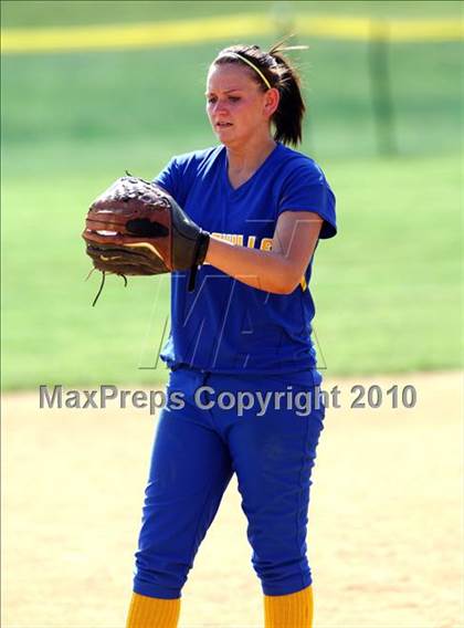 Thumbnail 3 in Gloucester City vs Pennsville (NJSIAA South Group 1 Semifinal)  photogallery.