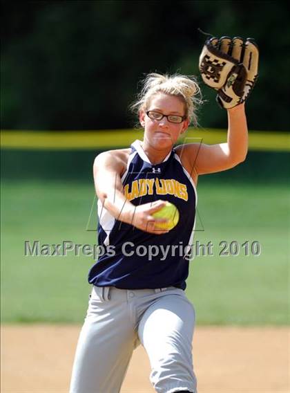 Thumbnail 1 in Gloucester City vs Pennsville (NJSIAA South Group 1 Semifinal)  photogallery.