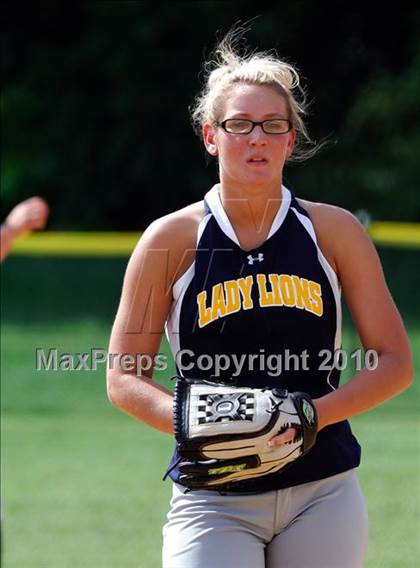 Thumbnail 1 in Gloucester City vs Pennsville (NJSIAA South Group 1 Semifinal)  photogallery.