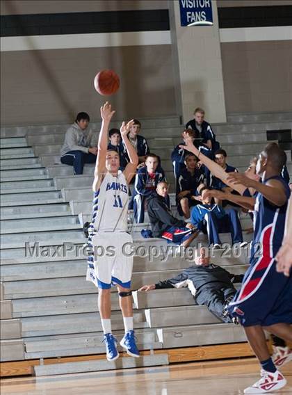 Thumbnail 3 in Allen vs. Hebron photogallery.
