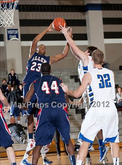 Thumbnail 2 in Allen vs. Hebron photogallery.