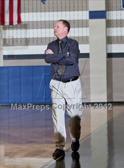 Thumbnail 2 in Allen vs. Hebron photogallery.