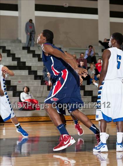 Thumbnail 1 in Allen vs. Hebron photogallery.