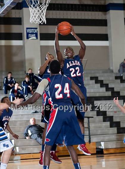 Thumbnail 3 in Allen vs. Hebron photogallery.