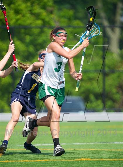 Thumbnail 1 in Farmingdale vs Massapequa (Section 8 Class A Final) photogallery.