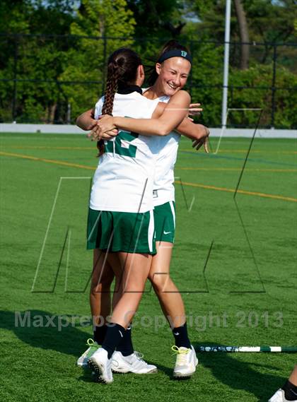 Thumbnail 2 in Farmingdale vs Massapequa (Section 8 Class A Final) photogallery.