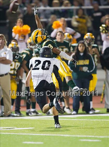 Thumbnail 1 in Edison vs. Servite  photogallery.